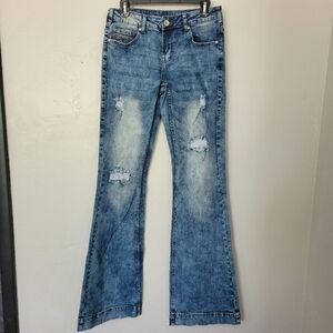 Cowgirl Tuff Women's 28x37 Rip Tide Wide Leg Flare Bell Bottom Jeans Distressed